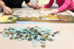 puzzle-kleben-mit-spruehkleber